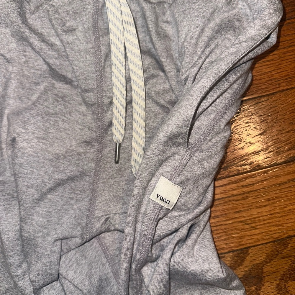 Vuori Performance Joggers Size Medium Heather Grey